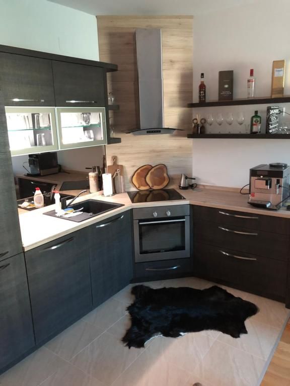 Апартаменты Apartments Dina Бечичи-27